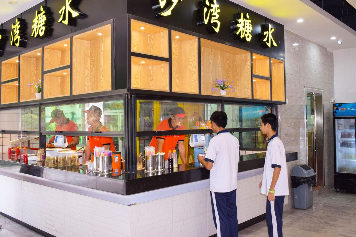广东省高新技术高级技工学校第一饭堂2楼3.jpg