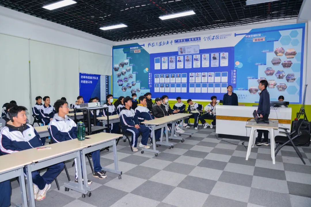 广东省高新技术高级技工学校,花都技工学校,广州技工学校,广州高新技校
广东省高新技术高级技工学校,花都技工学校,广州技工学校,广州高新技校